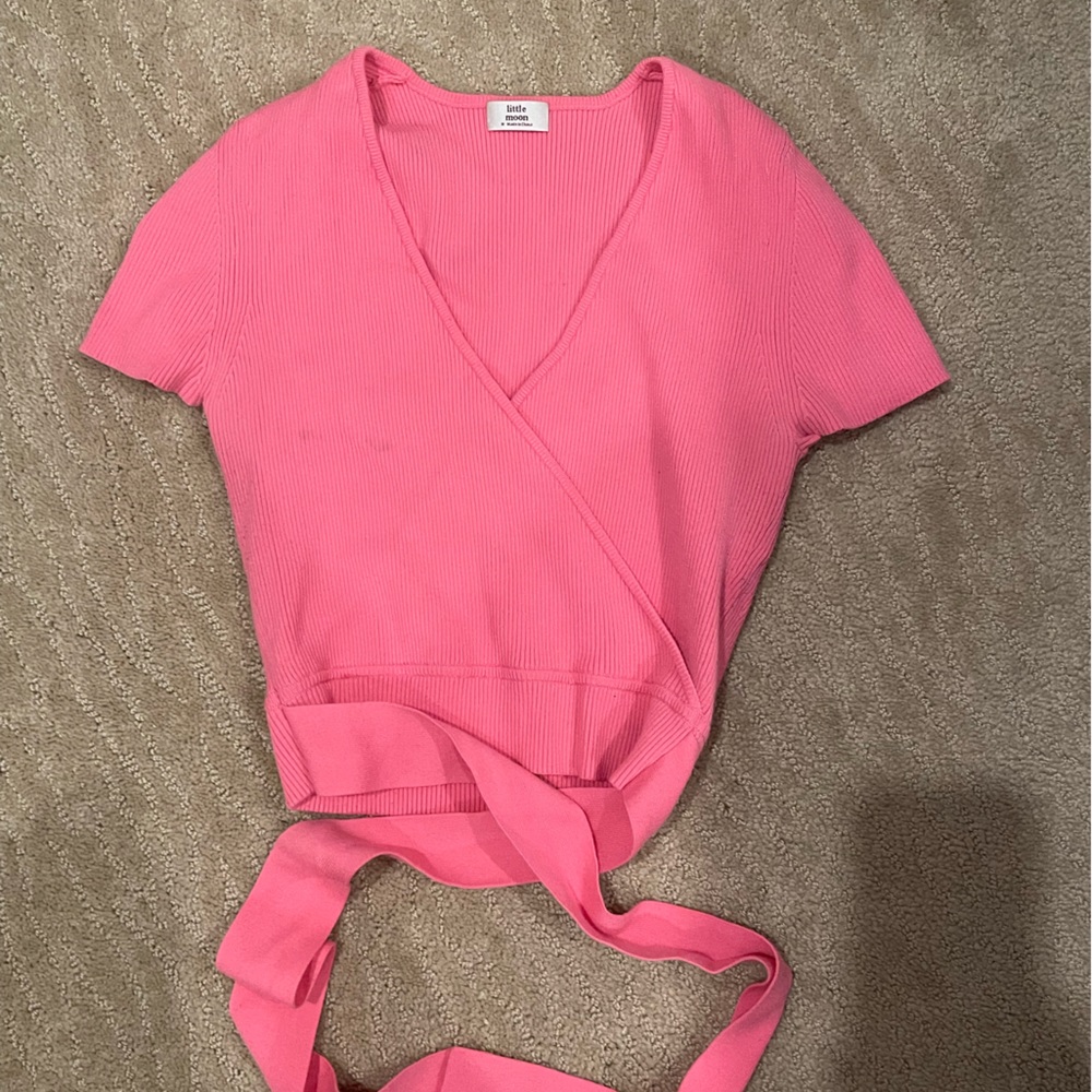 Aritzia pink tie top